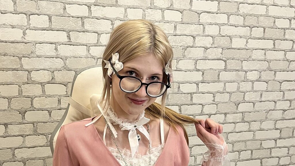 AliceDews